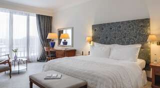 Отель Vilnius Grand Resort Эжерайчяй Улучшенный двухместный номер с 1 кроватью или 2 отдельными кроватями, предоставляется доступ в бассейн-1