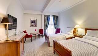 Отель Vilnius Grand Resort Эжерайчяй Классический двухместный номер с 2 отдельными кроватями, предоставляется доступ в бассейн-2